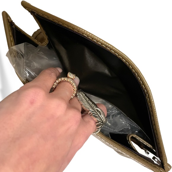 FENDI Vintage Zucchino FF Logo Monogram Coated Canvas Clutch - Picture 4 of 15